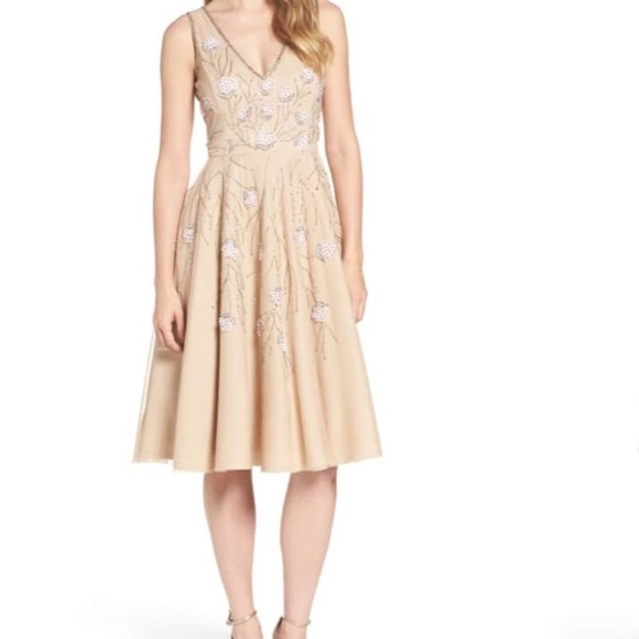 Adrianna Papell beaded floral bloom midi dress - Picture 12 of 15